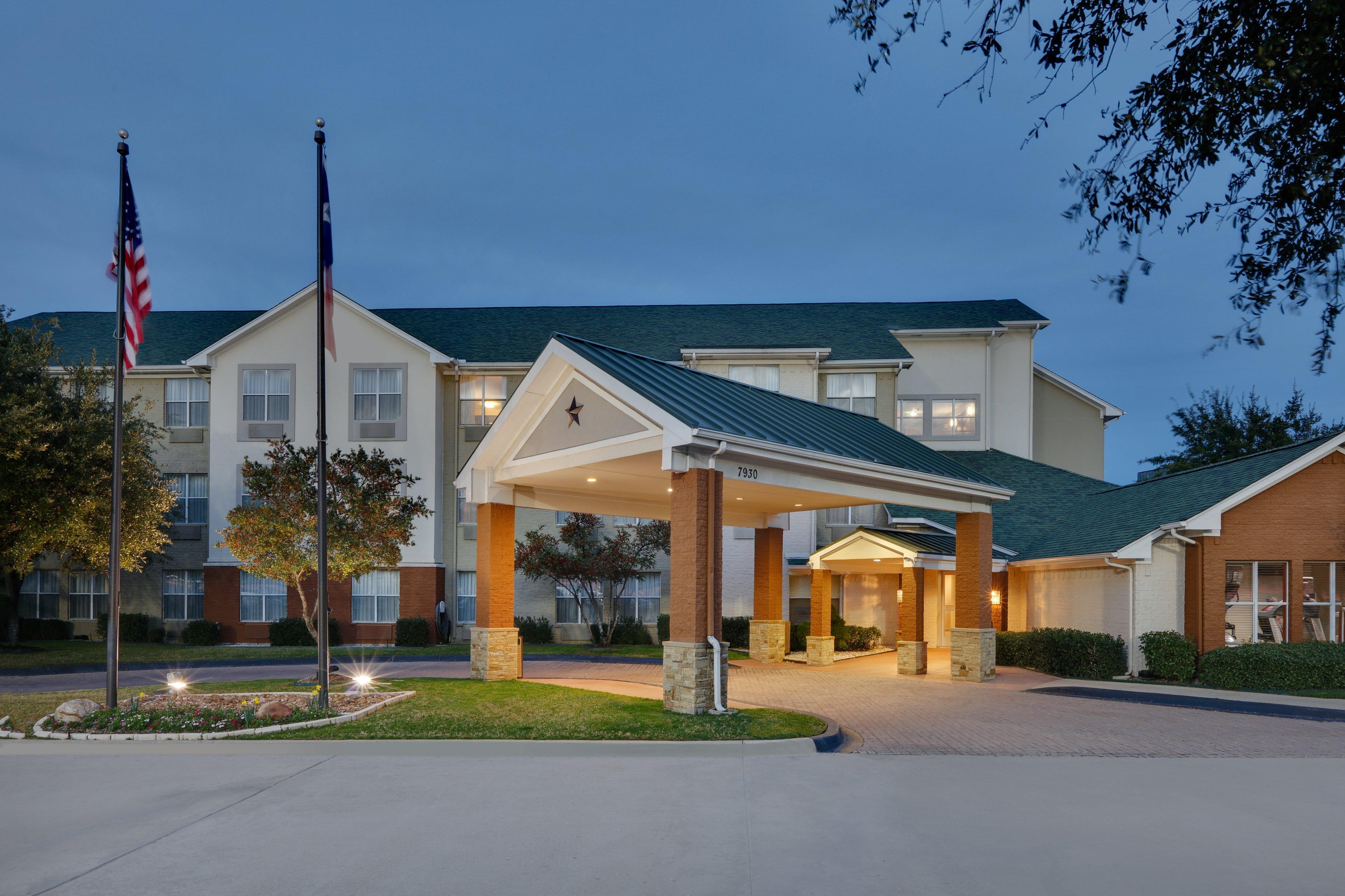 แคนเดิ้ลวูด สวีท ดัลลัส มาร์เก็ต เซ็นเตอร์-เลิฟฟิลด์ Hotel ภายนอก รูปภาพ